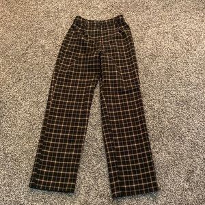 Straight leg plaid pants